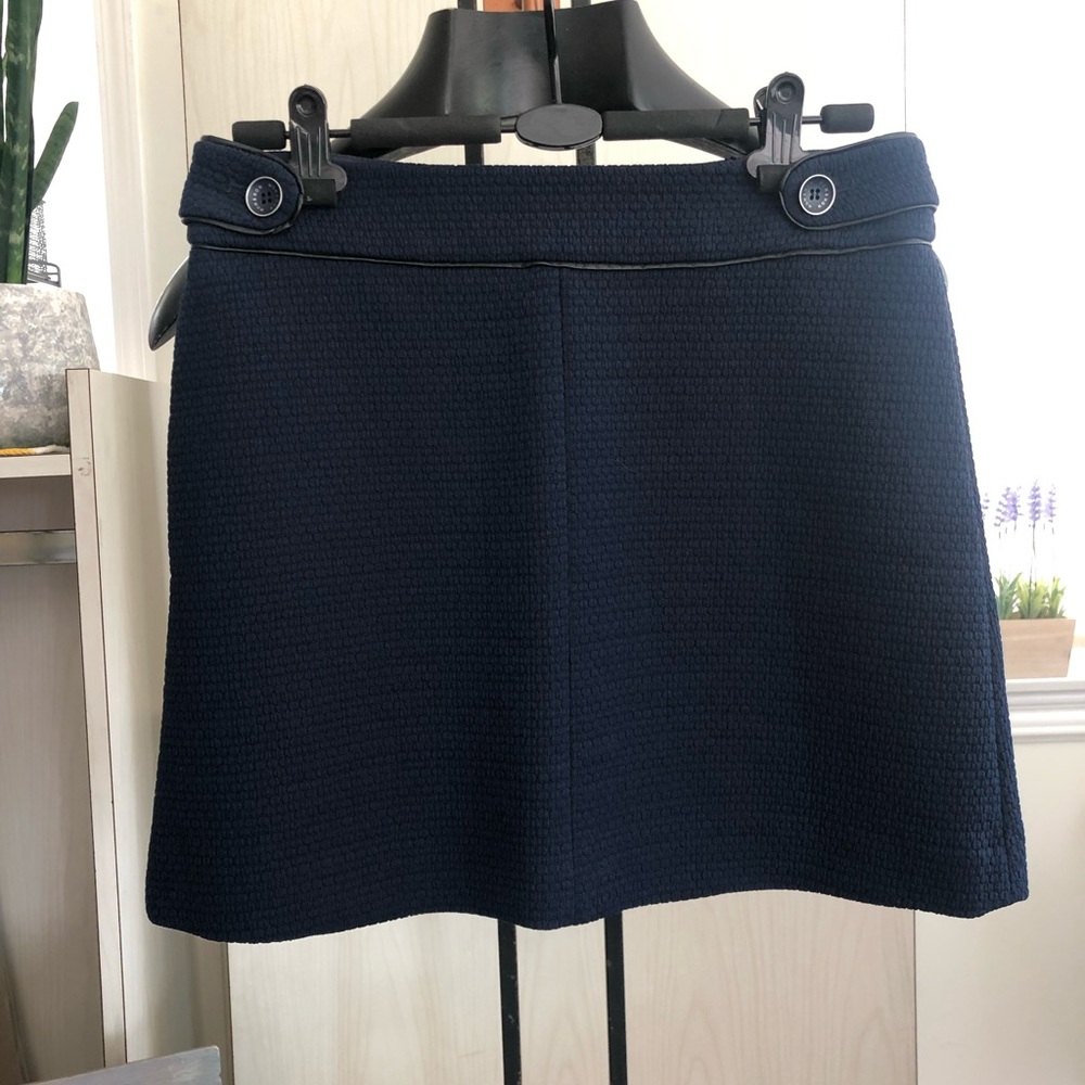 wom & Now Barcelona blue color short skirt size 38